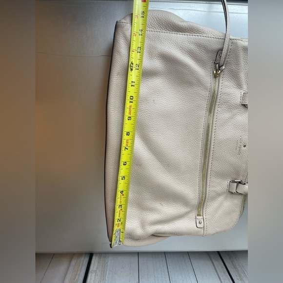 Kate Spade Cobble Hill Tote Bag Beige Cream Carry All Top Handle Pebble Leather - Picture 8 of 12
